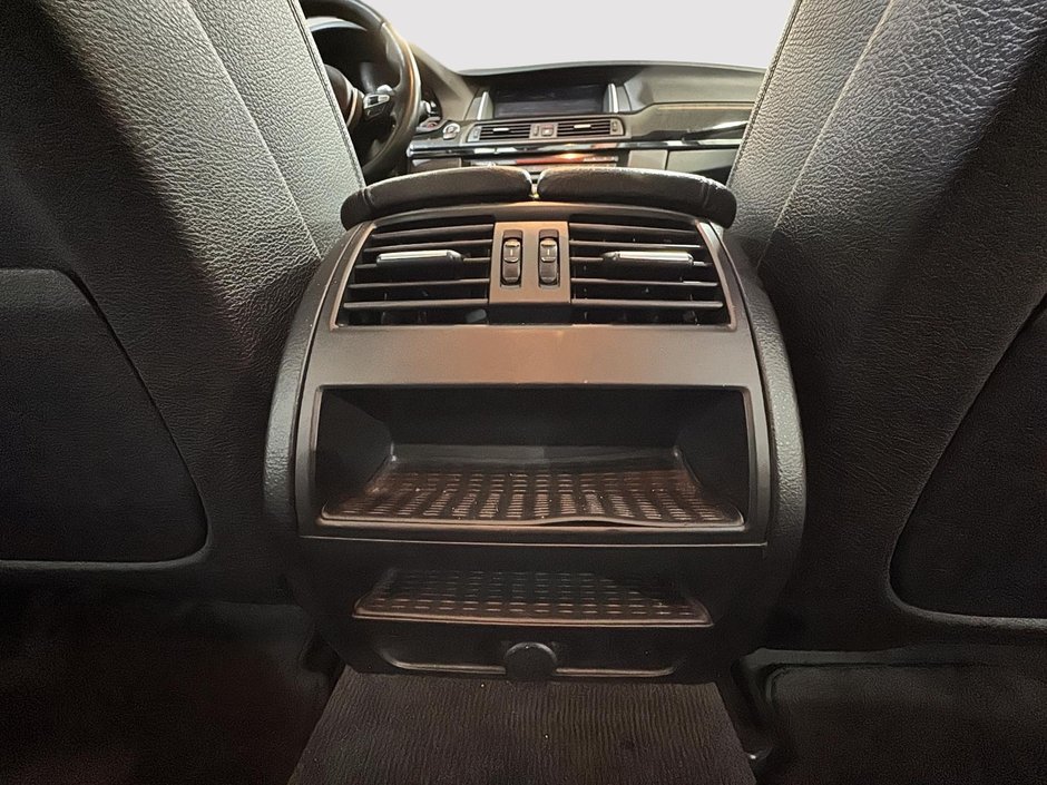BMW 5 Series 535i xDrive M Pack  Cam Navi Cuir 2016-32