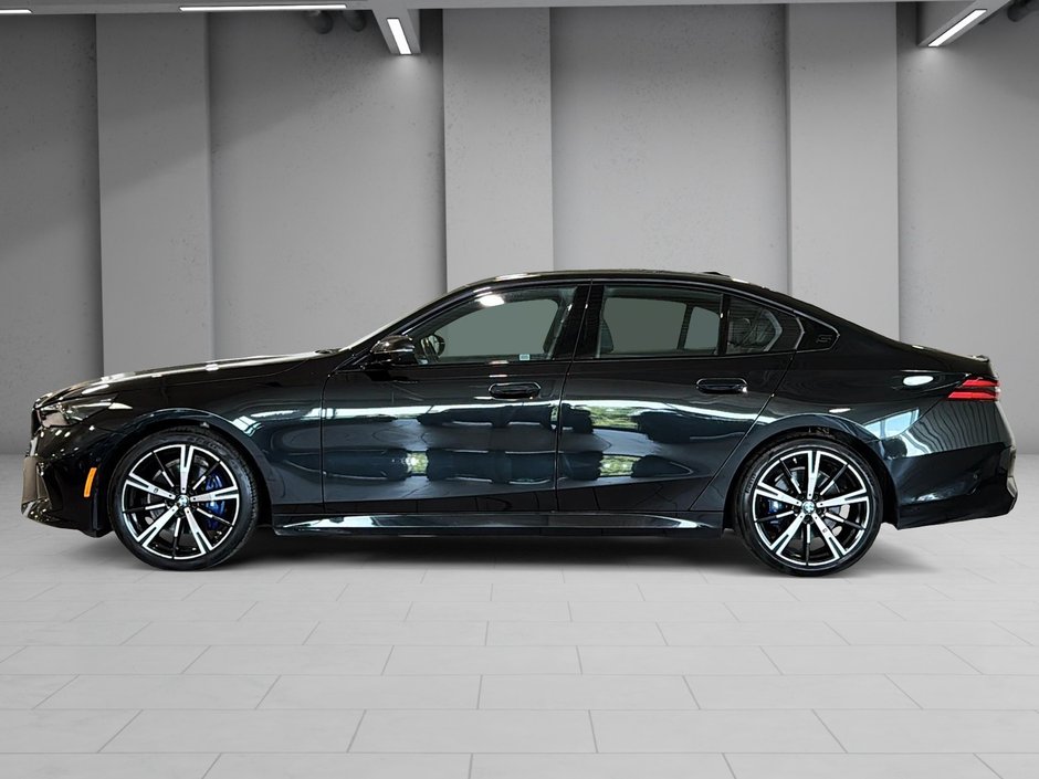 BMW 5 Series 530I XDRIVE TOIT PANORAMIQUE CUIR CARPLAY 2024-8