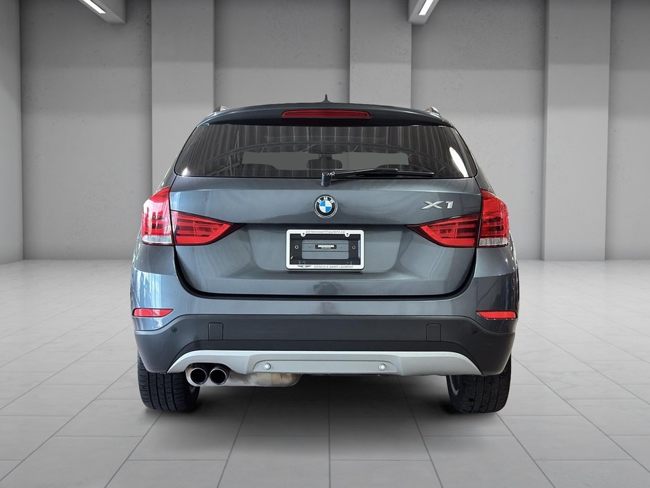 BMW X1 XDRIVE28I TOIT OUVRANT AWD CUIR MAGS 2015-11