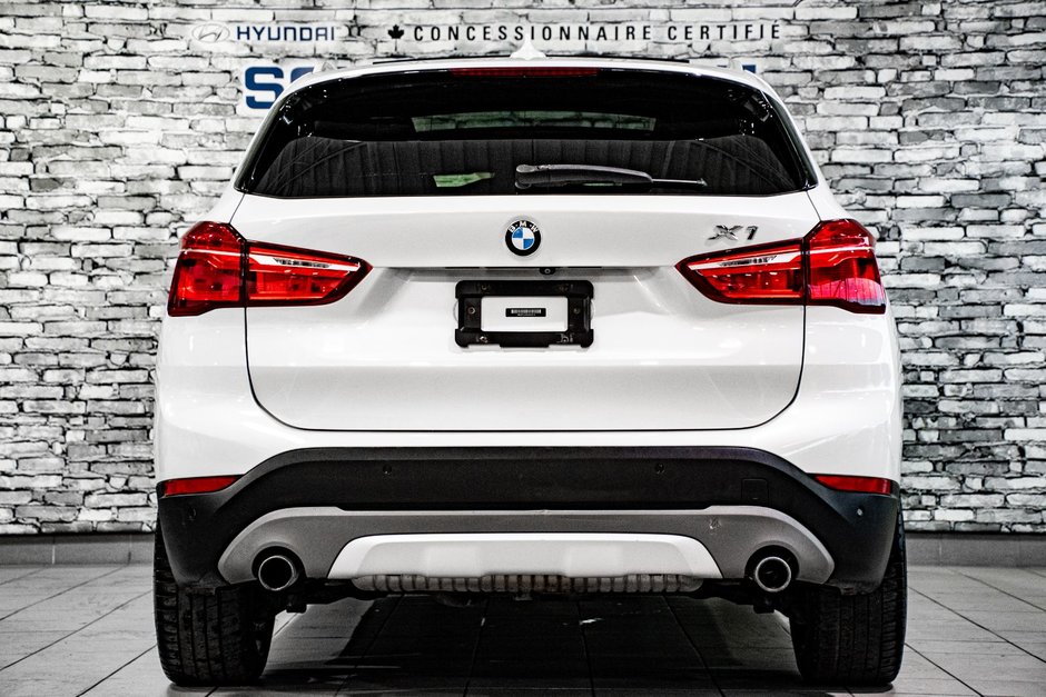 BMW X1 XDRIVE28i X LINE- PREMIUM AMELIORÉ - TOIT - CUIR - 2016-15