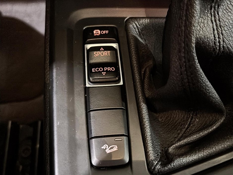 BMW X1 xDrive28i TOIT OUVRANT AWD CUIR MAGS 2017-25