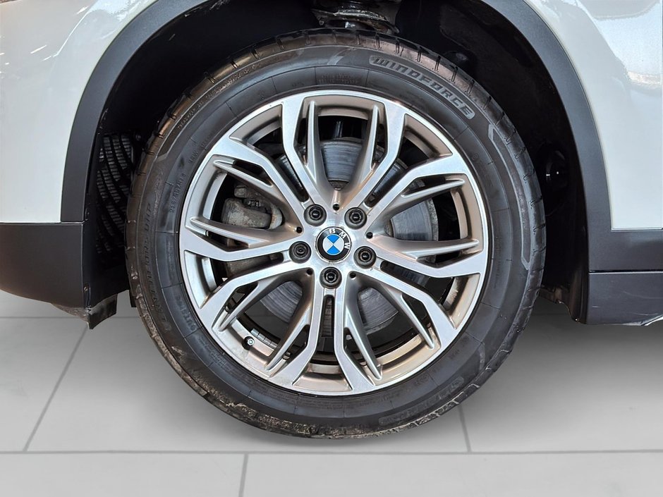 BMW X1 XDRIVE28I TOIT PANORAMIQUE AWD CUIR BLUETOOTH MAGS 2018-6