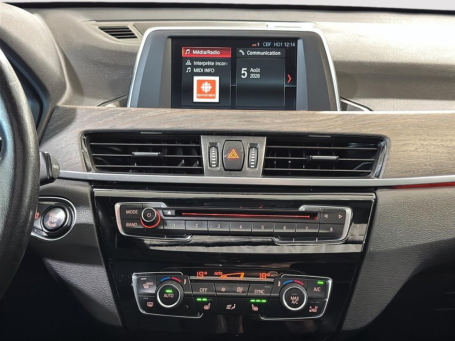 BMW X1 XDRIVE28I TOIT PANORAMIQUE AWD CUIR BLUETOOTH MAGS 2018-24