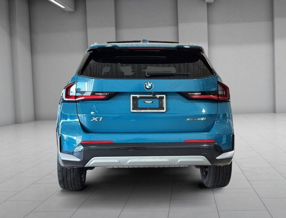 2023 BMW X1 XDRIVE28I TOIT OUVRANT AWD CUIR MAGS-11