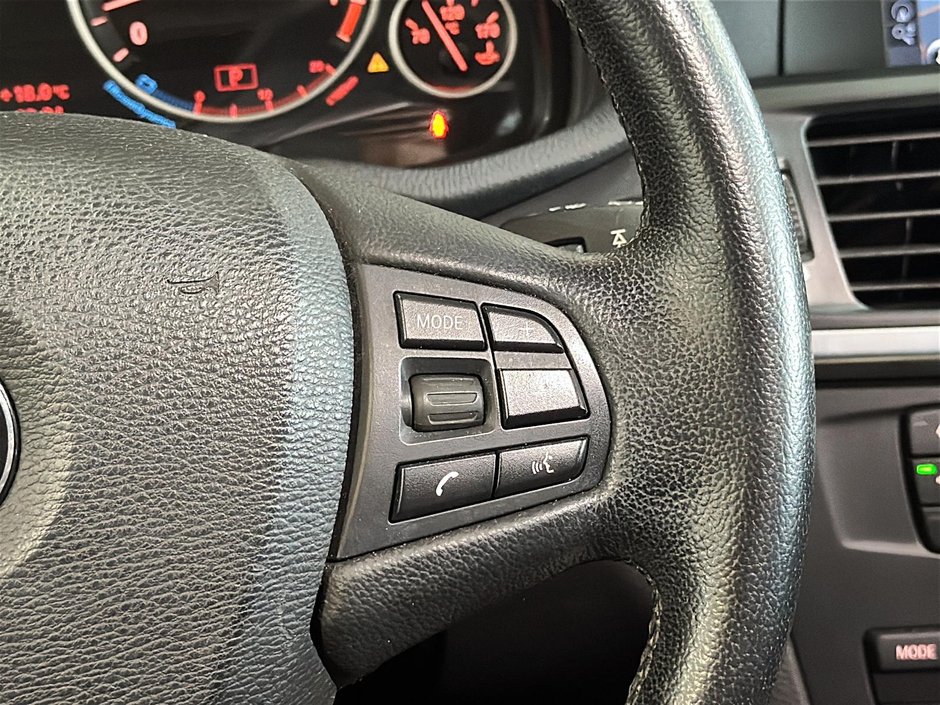 BMW X3 28i xDrive 6 CYL TOIT PANORAMIQUE CUIR GPS 2012-32