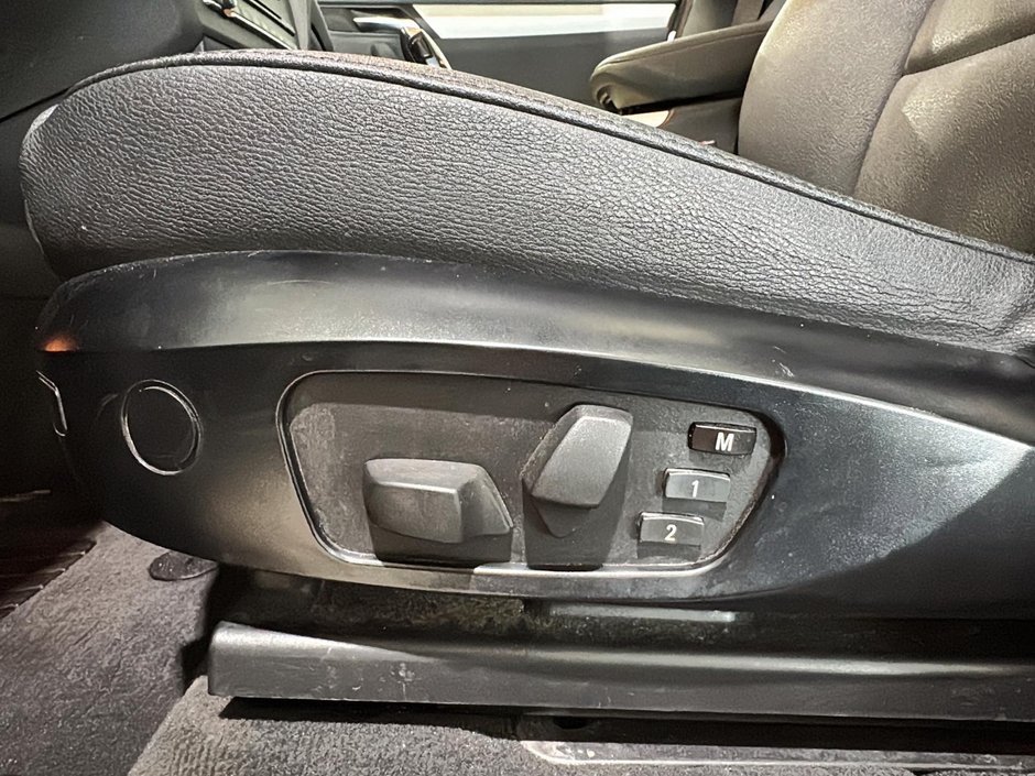 BMW X3 28i xDrive 6 CYL TOIT PANORAMIQUE CUIR GPS 2012-20