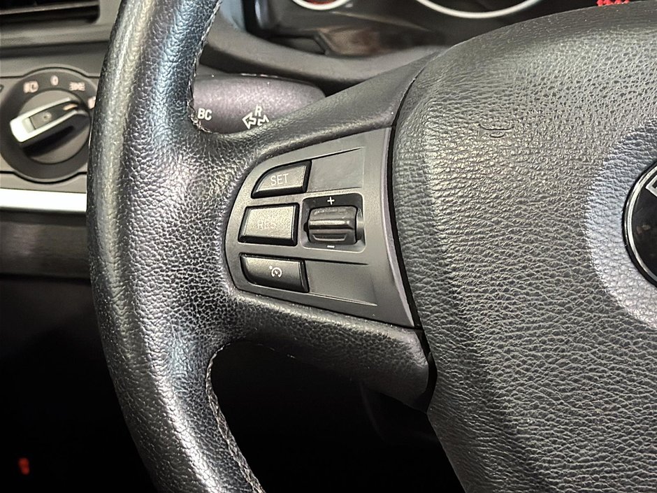 BMW X3 28i xDrive 6 CYL TOIT PANORAMIQUE CUIR GPS 2012-31