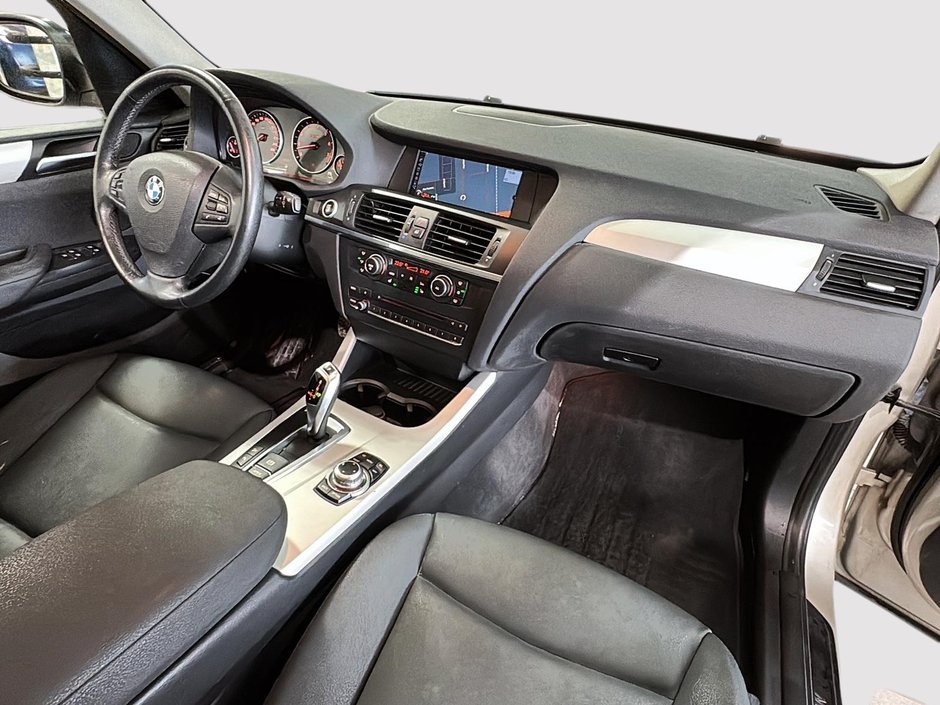 BMW X3 28i xDrive 6 CYL TOIT PANORAMIQUE CUIR GPS 2012-17