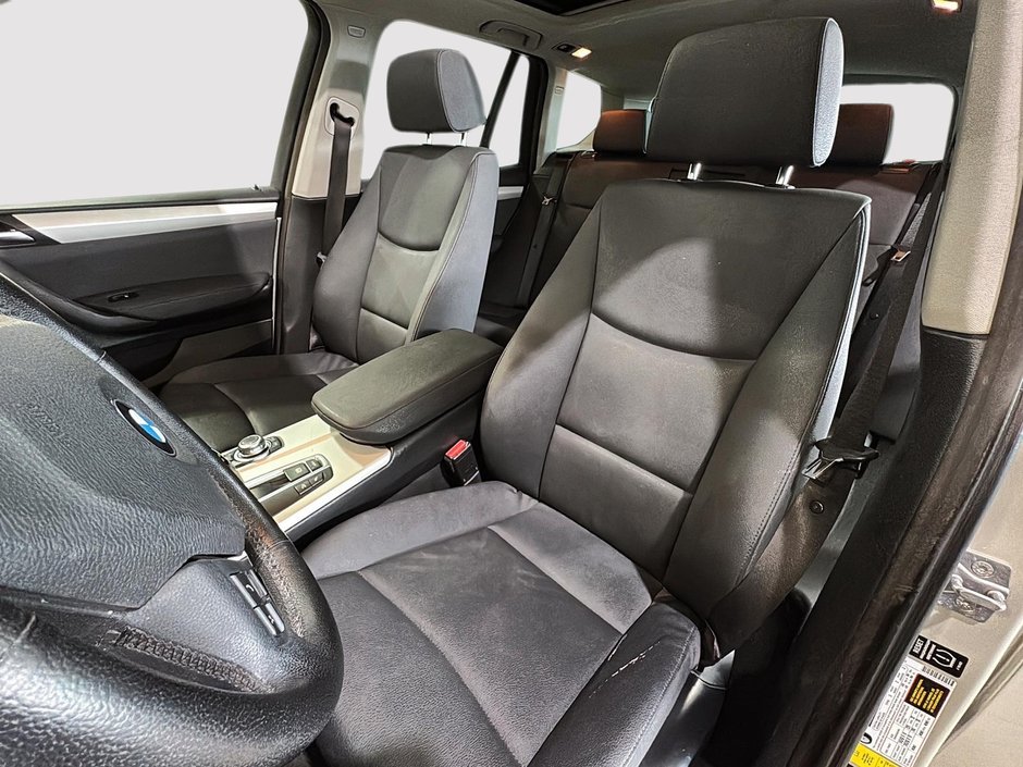 BMW X3 28i xDrive 6 CYL TOIT PANORAMIQUE CUIR GPS 2012-19