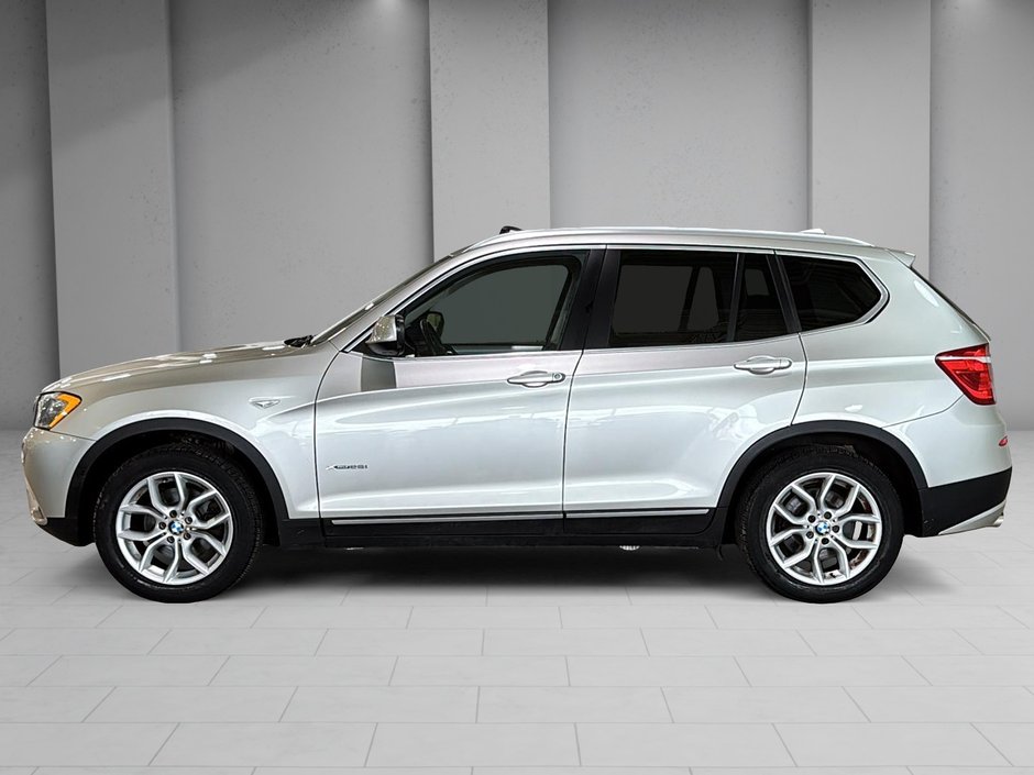 BMW X3 28i xDrive 6 CYL TOIT PANORAMIQUE CUIR GPS 2012-8
