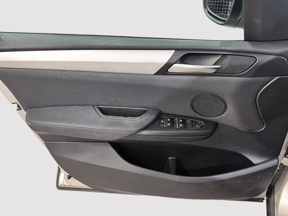 BMW X3 28i xDrive 6 CYL TOIT PANORAMIQUE CUIR GPS 2012-18