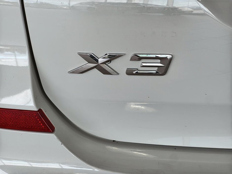BMW X3 xDrive30i PREMIUM PKG TOIT PANO NAV 2019-12
