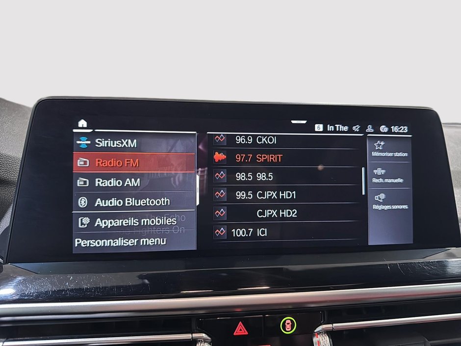 BMW X3 XDrive30i PREMIUM PKG TOIT PANO NAV 2022-32