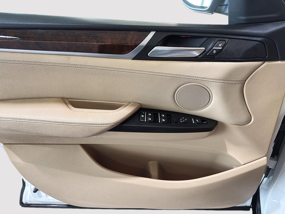 BMW X4 XDRIVE28I TOIT OUVRANT AWD CUIR BEIGE GPS 2018-19