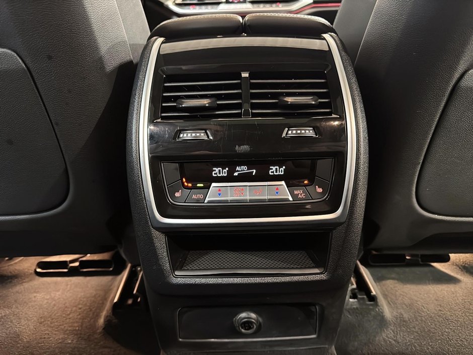 BMW X5 XDRIVE40i MSPORT ENHANCED PKG SIEGES MASSANTS 2023-42