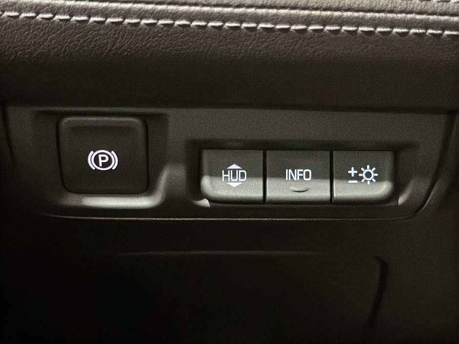 Buick LaCrosse AVENIR V6 AWD TOIT PANORAMIQUE GPS CUIR SON BOSE 2018-41