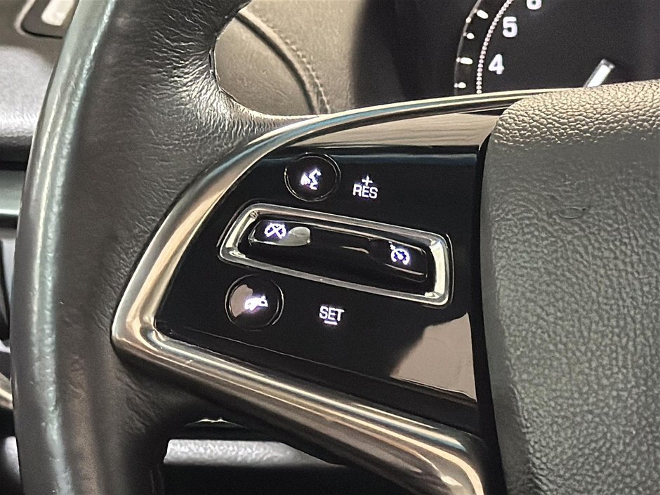 Cadillac ATS Sedan AWD CUIR TOIT CARPLAY DEMARREUR 2017-26