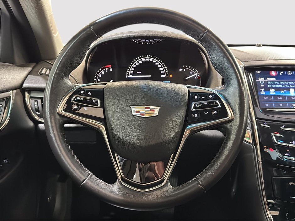 Cadillac ATS Sedan AWD CUIR TOIT CARPLAY DEMARREUR 2017-25