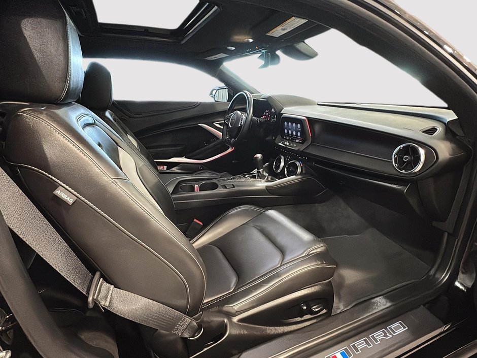 Chevrolet Camaro 2SS BORLA 6 VIT. MAN. TOIT CUIR BOSE GPS CARPLAY 2020-18