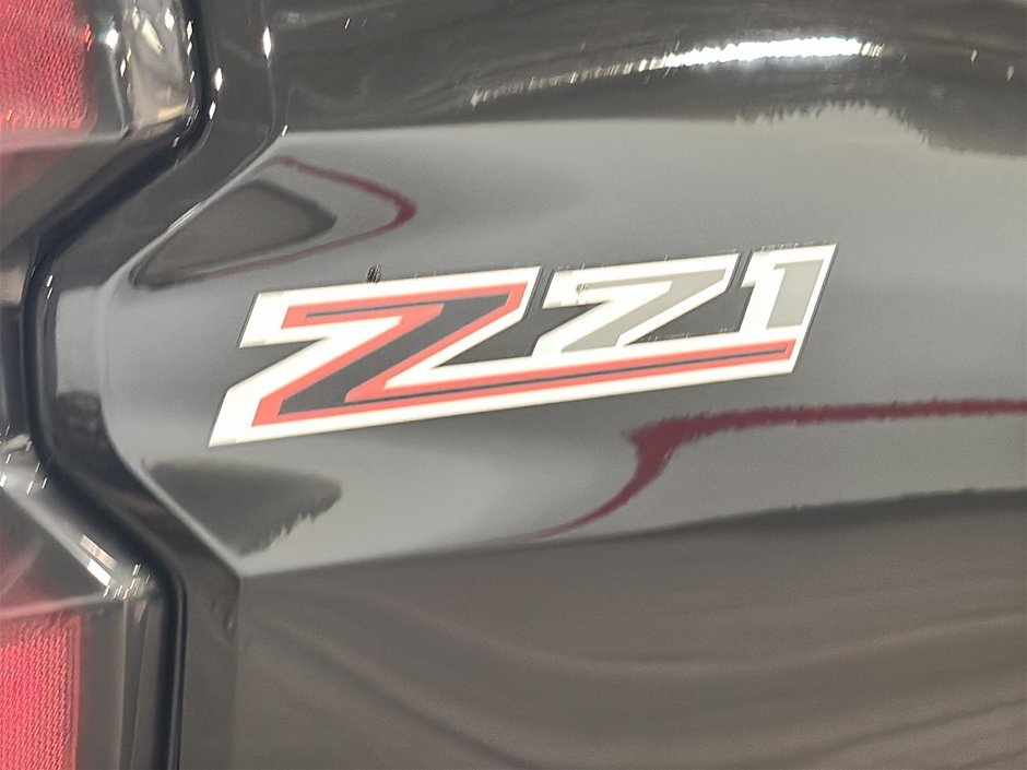 Chevrolet Colorado 4WD Z71 GPS CUIR CHAUFFANTS MAGS CAMERA 2024-8