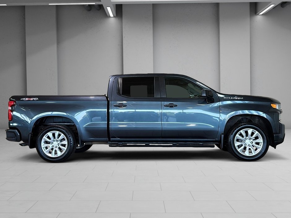 Chevrolet Silverado 1500 LTD CUSTOM 6 PLACES CARPLAY AIR CLIMATISE HITCH 2022-16