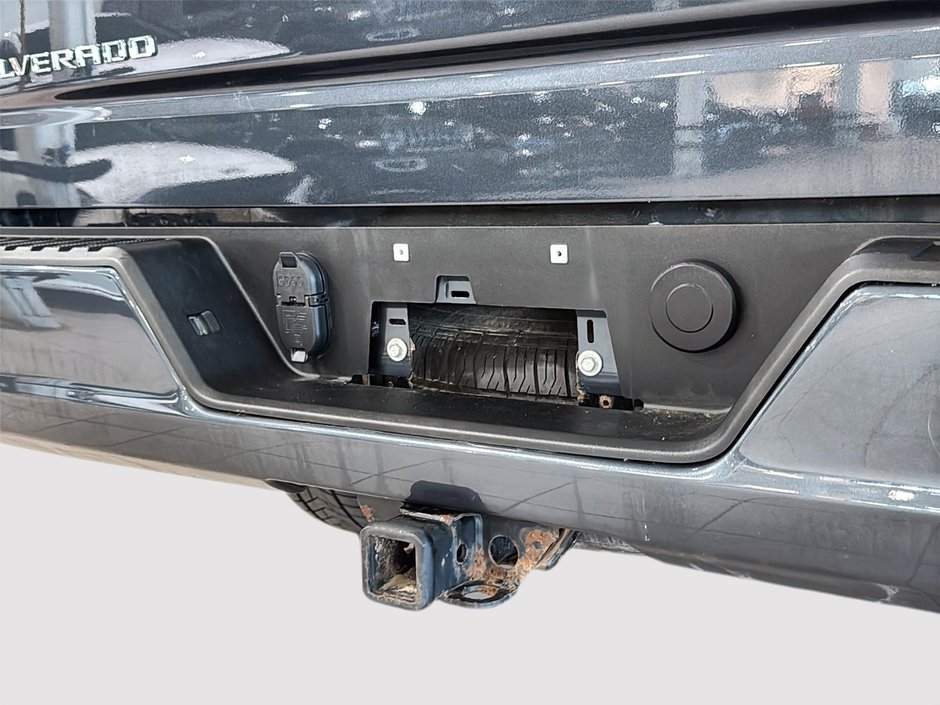 Chevrolet Silverado 1500 LTD CUSTOM 6 PLACES CARPLAY AIR CLIMATISE HITCH 2022-38