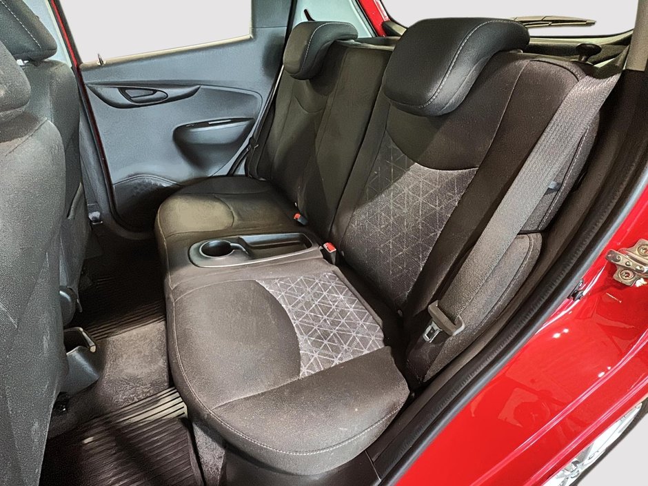 Chevrolet Spark BAS KM LT A/C CAMERA DE RECUL CARPLAY MAGS 2019-20