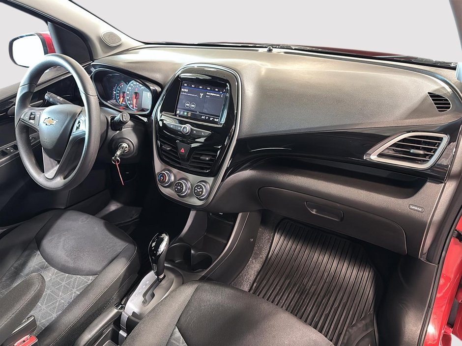 Chevrolet Spark BAS KM LT A/C CAMERA DE RECUL CARPLAY MAGS 2019-16