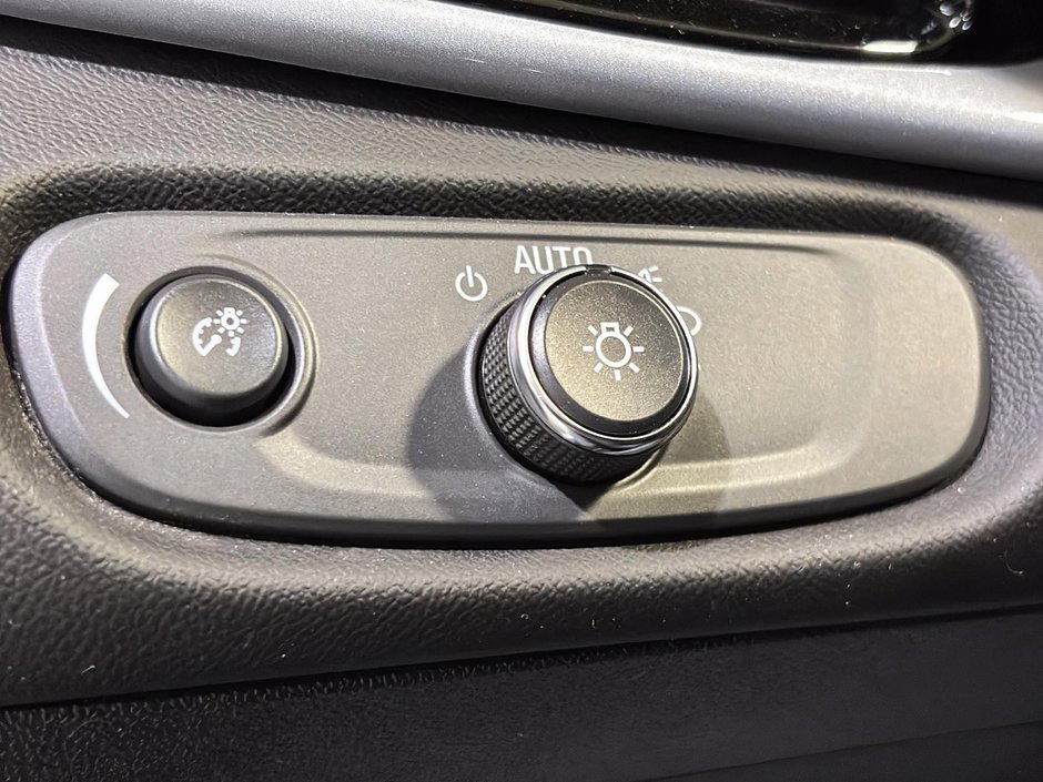 Chevrolet Volt LT HYBRID PLUG-IN CUIR CAMERA SIEGES CHAUFFANTS 2018-25