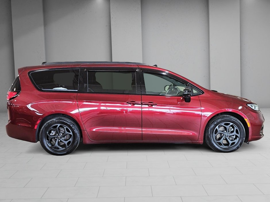Chrysler Pacifica Hybrid LIMITED HYBRID PLUG TOIT CARPLAY 7 PLACES 2023-11