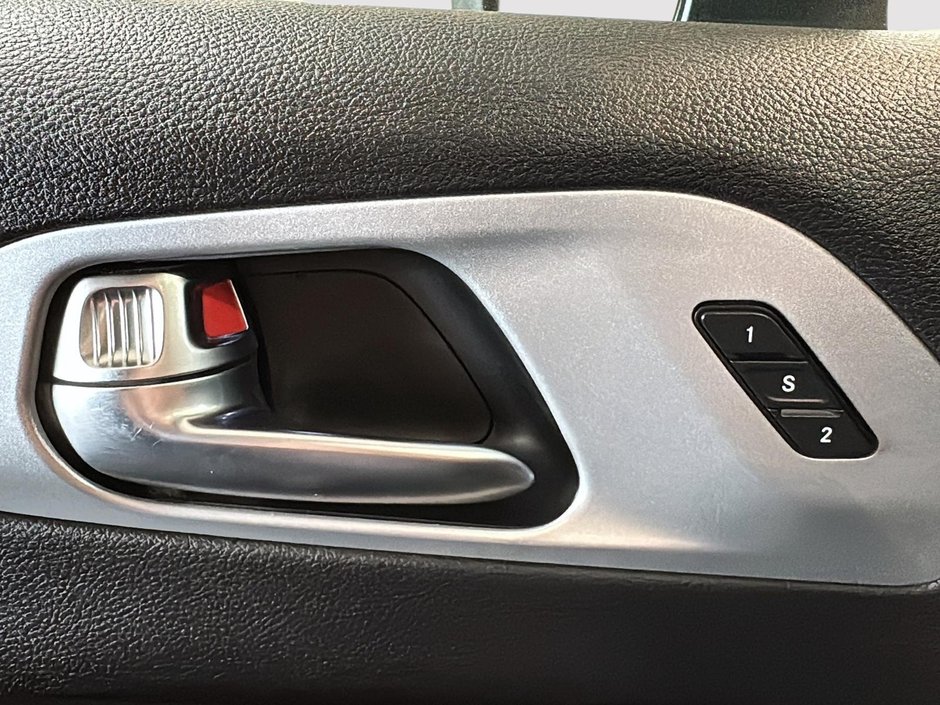 Chrysler Pacifica Hybrid HYBRID PLUG TOURING L CUIR CARPLAY GPS 2023-30