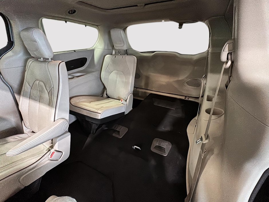 Chrysler Pacifica LIMITED GPS CUIR CARPLAY TOIT 2019-24