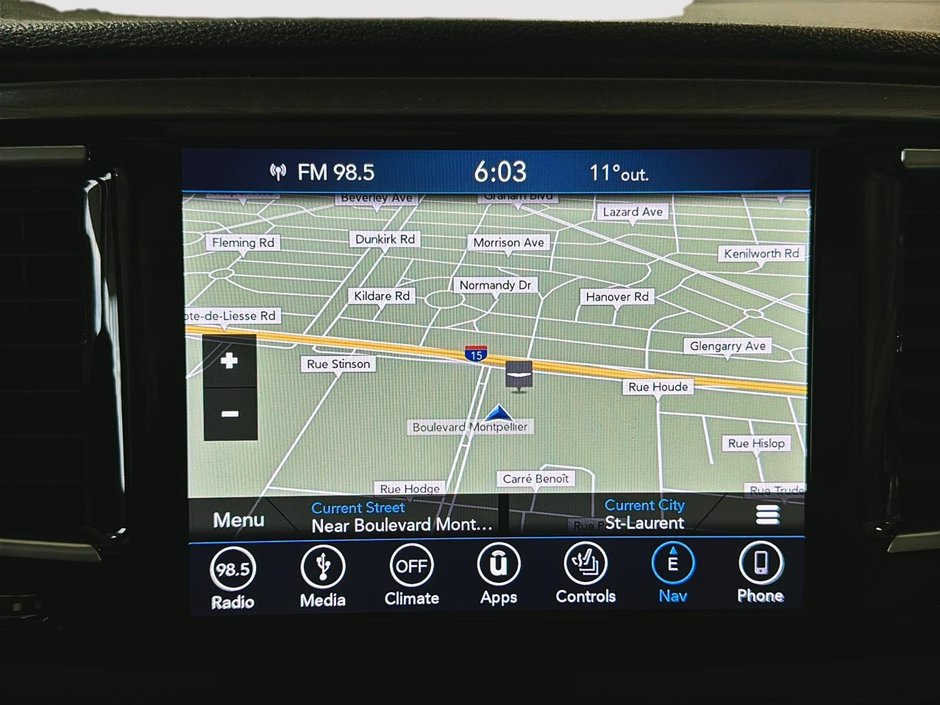 Chrysler Pacifica LIMITED GPS CUIR CARPLAY TOIT 2019-29