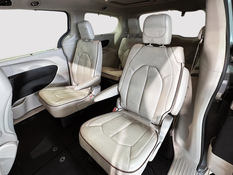 Chrysler Pacifica LIMITED GPS CUIR CARPLAY TOIT 2019-23