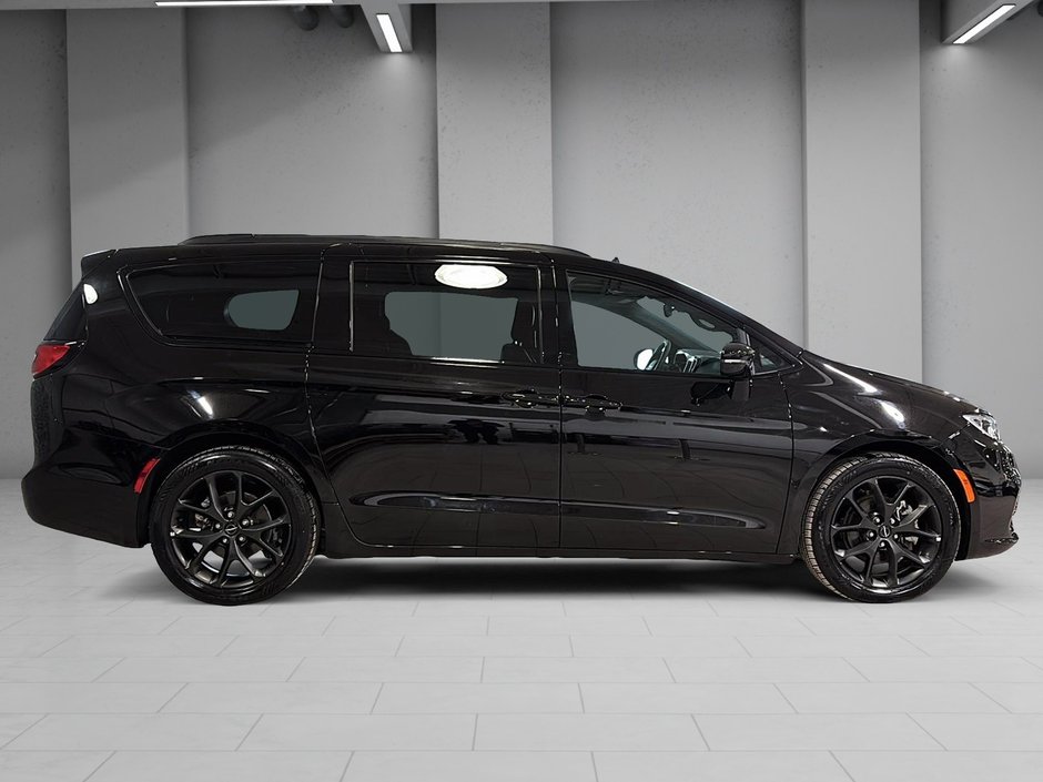 Chrysler Pacifica S APPEARANCE TOURING L CUIR TOIT CAM GPS 2024-13