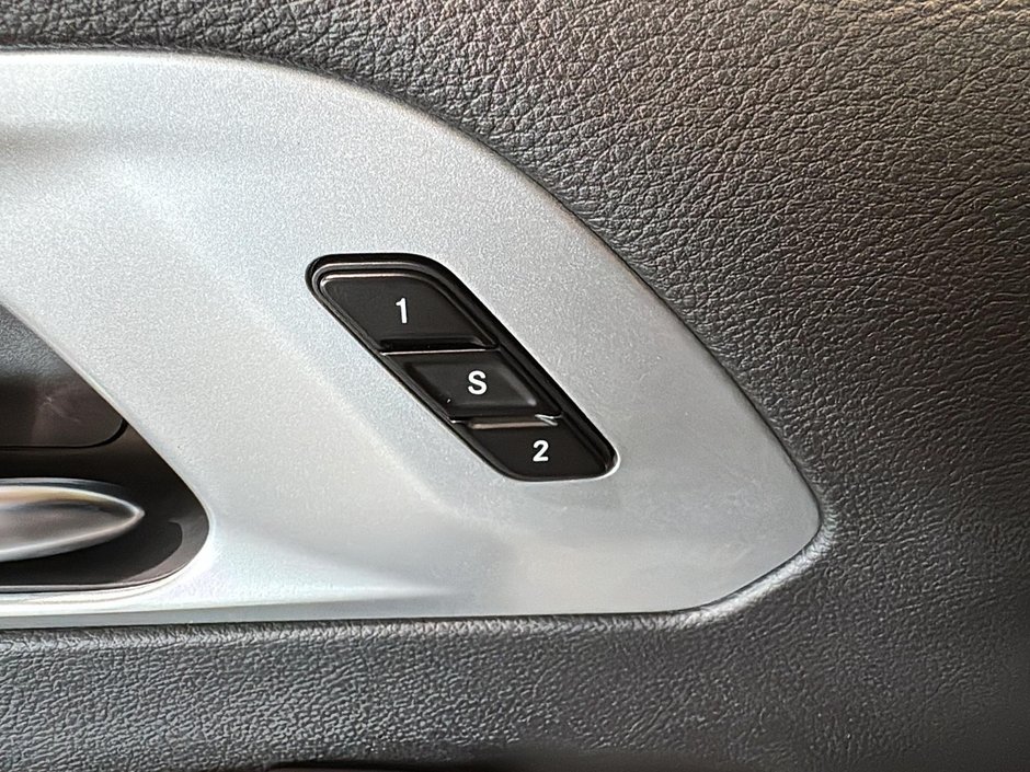 Chrysler Pacifica LIMITED GPS CUIR CARPLAY TOIT 2025-39