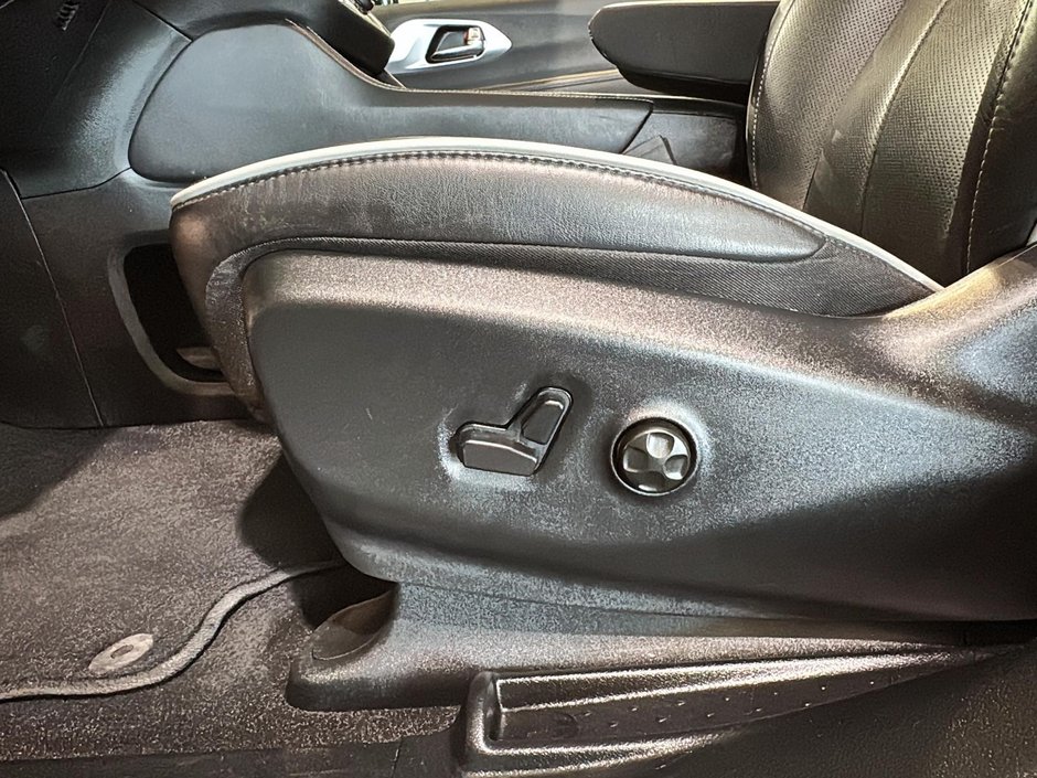 Chrysler Pacifica LIMITED GPS CUIR CARPLAY TOIT 2025-22