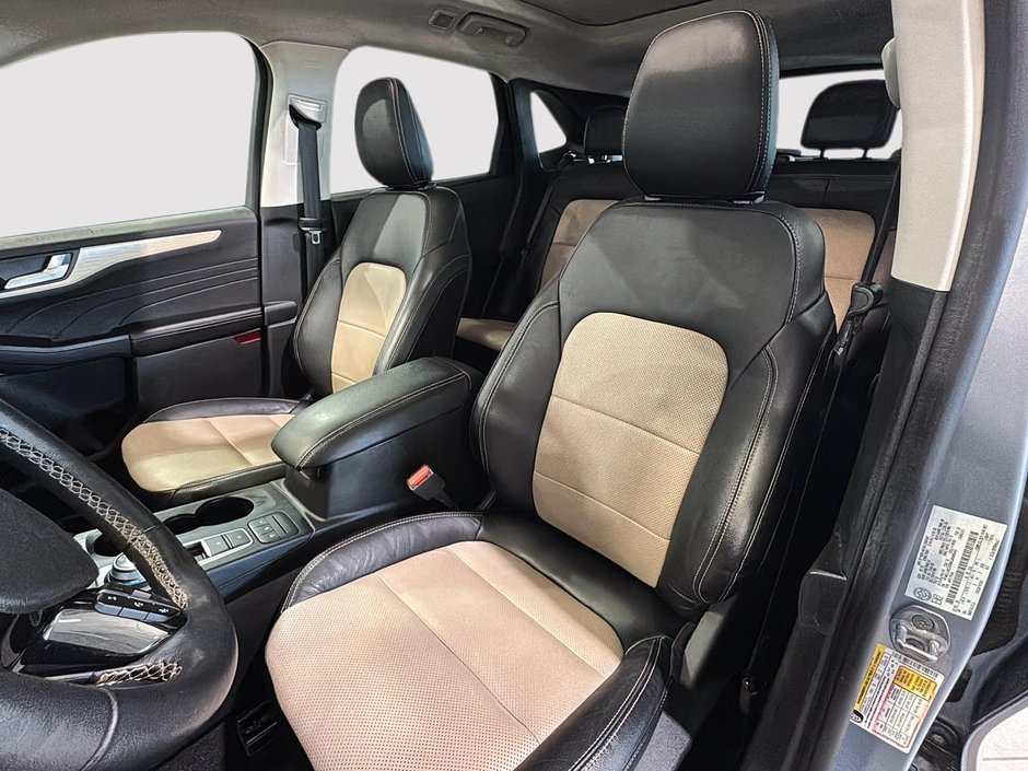 Ford Escape TITANIUM HYBRID AWD TOIT NAV CUIR 2022-20