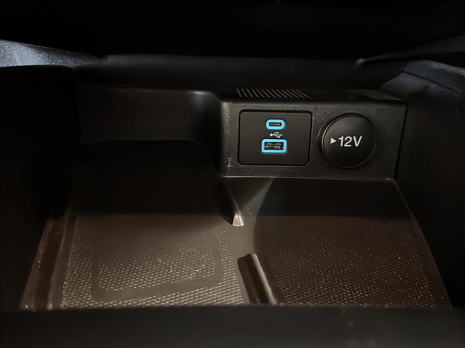 Ford Escape TITANIUM HYBRID AWD TOIT NAV CUIR 2022-40