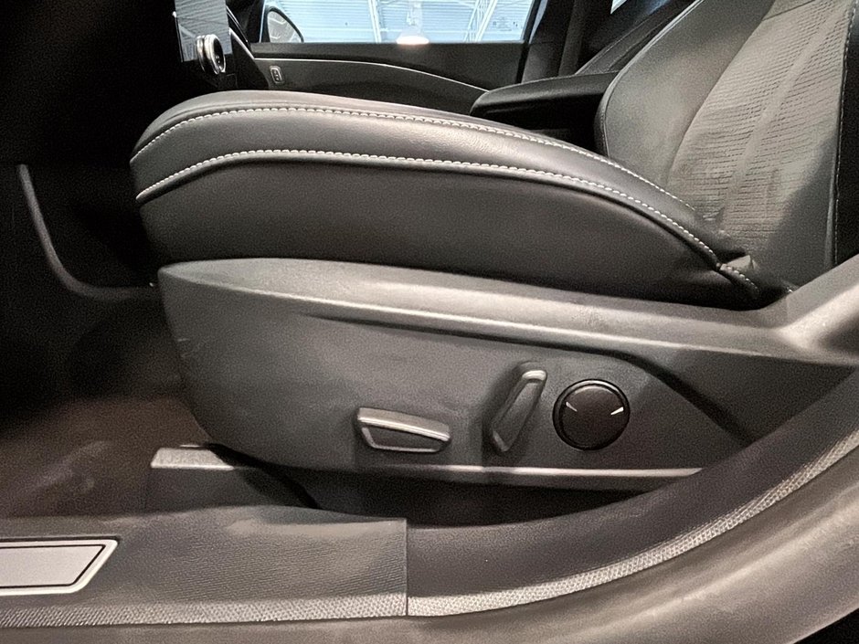 Ford Mustang Mach-E GT PERFORMANCE CUIR CHAUFFANTS GPS BANG & OLUFSEN 2022-18