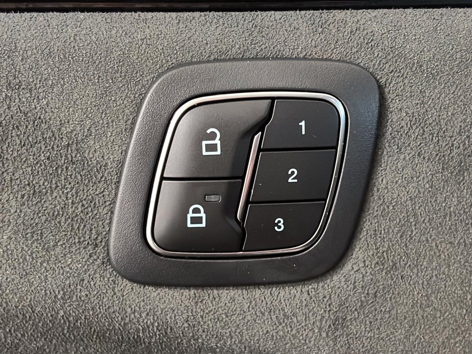 Ford Mustang Mach-E GT PERFORMANCE CUIR CHAUFFANTS GPS BANG & OLUFSEN 2022-32