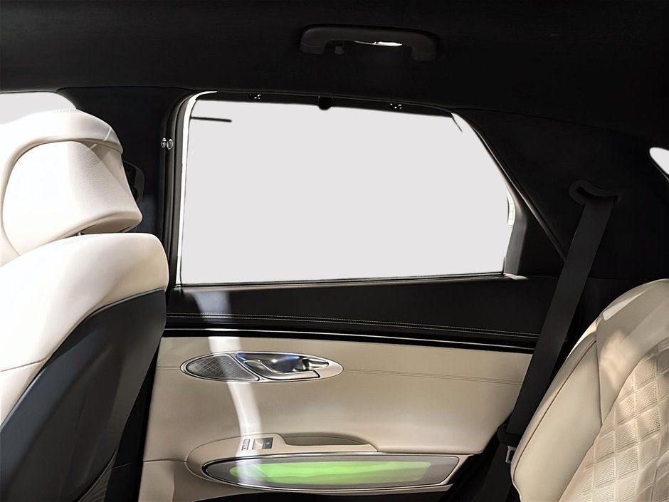 GENESIS Electrified GV70 2.5T PRESTIGE AWD CAM 360 TOIT PANO 2023-16