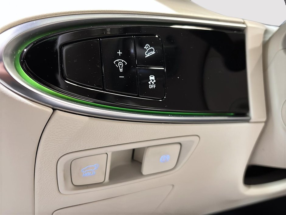 GENESIS Electrified GV70 2.5T PRESTIGE AWD CAM 360 TOIT PANO 2023-30