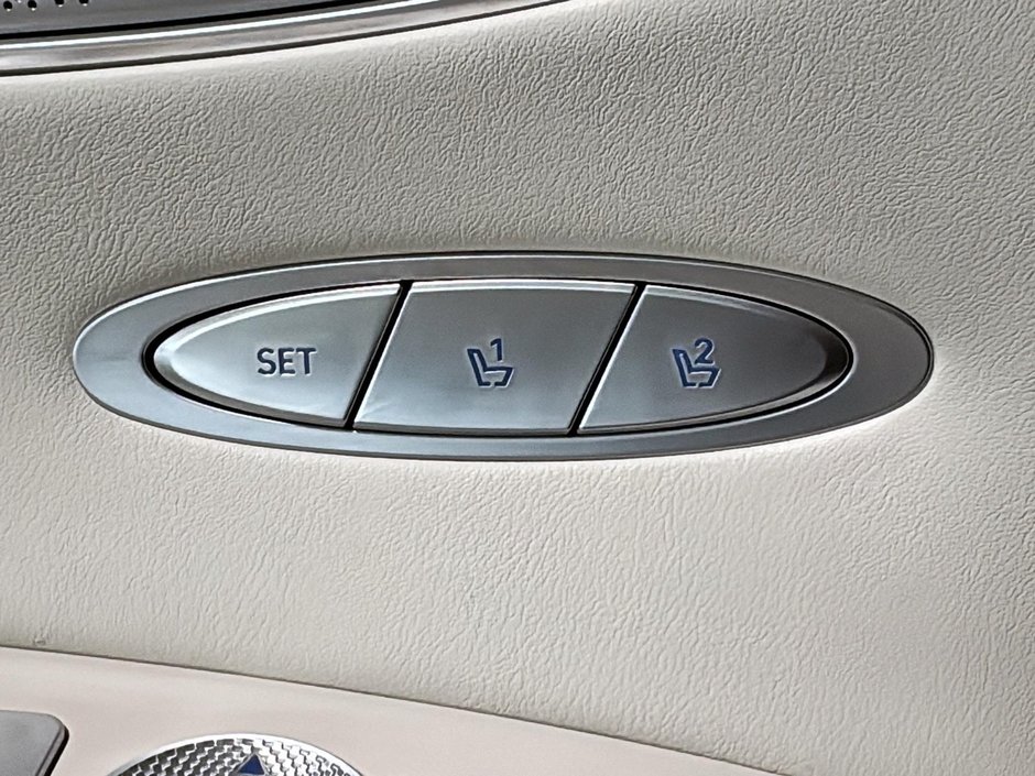 GENESIS Electrified GV70 PRESTIGE AWD TOIT PANORAMIQUE CUIR NAVIGATION 2023-35