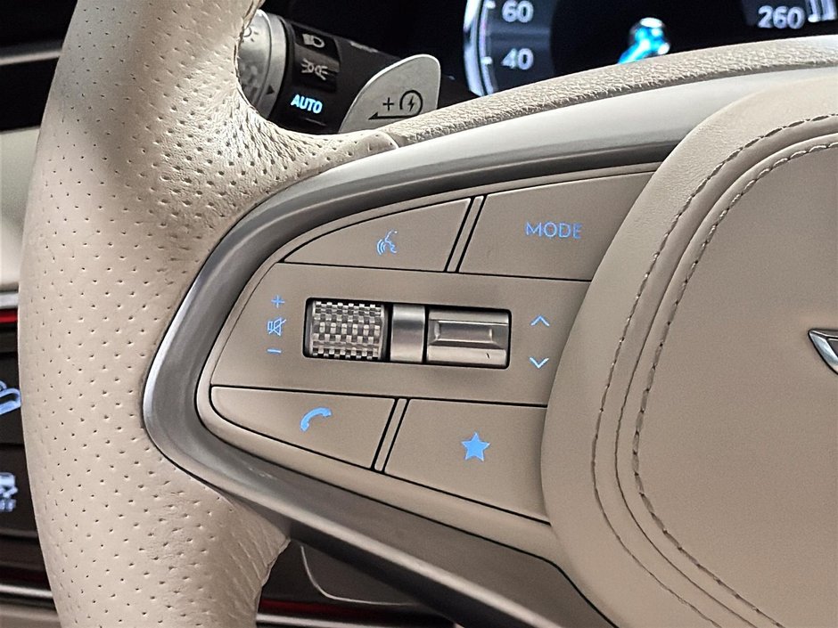 GENESIS Electrified GV70 PRESTIGE AWD TOIT PANORAMIQUE CUIR NAVIGATION 2023-32