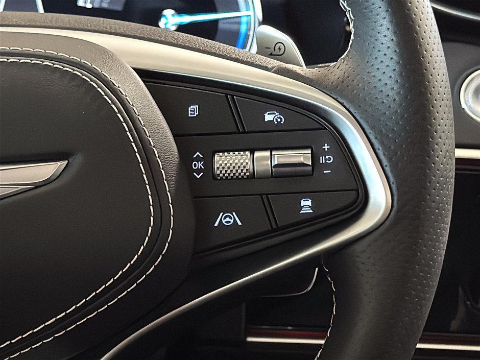 GENESIS Electrified GV70 PRESTIGE AWD TOIT PANORAMIQUE CUIR NAVIGATION 2024-30