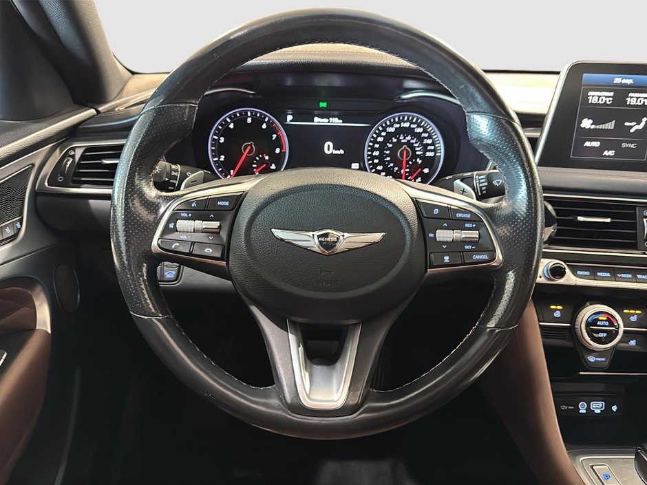 2020 GENESIS G70 2.0T PRESTIGE TOIT OUVRANT GPS CUIR CARPLAY-33
