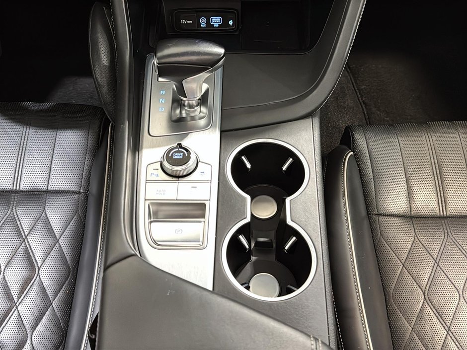 GENESIS G70 3.3T PRESTIGE CUIR TOIT CAMERA GPS 2021-23