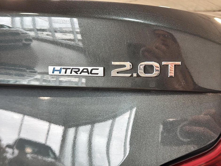 GENESIS G70 2.0T ELITE AWD CUIR TOIT SIEGES CHAUFFANTS CAMERA 2021-14