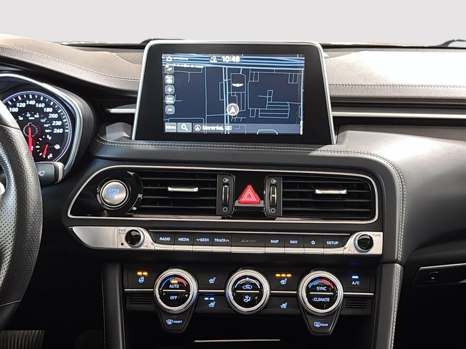 GENESIS G70 2.0T ELITE AWD CUIR TOIT SIEGES CHAUFFANTS CAMERA 2021-24